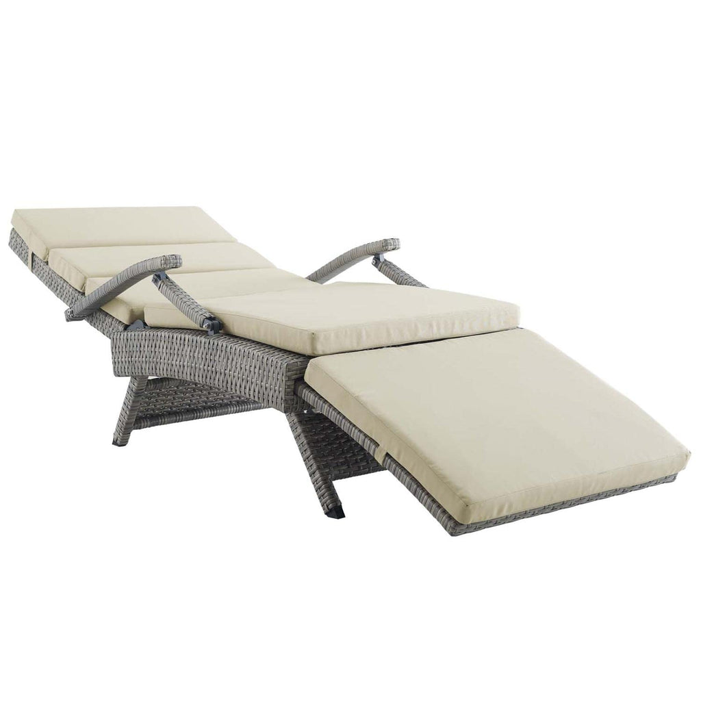 Light Gray Beige Wicker Rattan Chaise Lounge O867