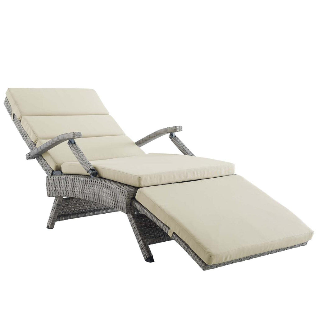 Light Gray Beige Wicker Rattan Chaise Lounge O867