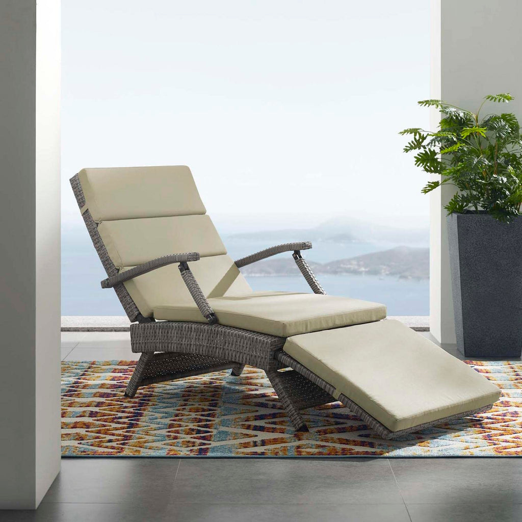 Light Gray Beige Wicker Rattan Chaise Lounge O867